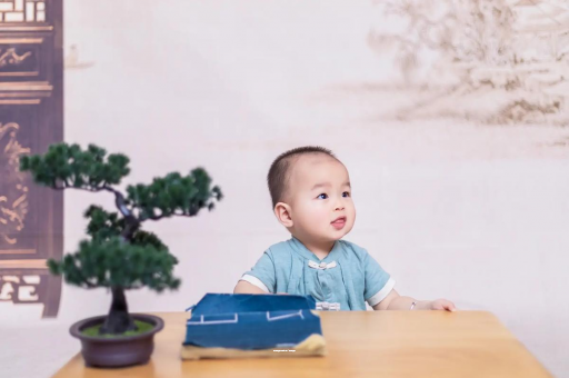 资兴宝宝多大戒奶最好 资兴宝宝多大戒奶最好